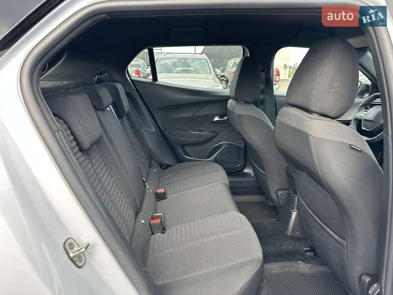 Внедорожник / Кроссовер Peugeot 2008 2023 в Киеве фото 31 Внедорожник / Кроссовер Peugeot 2008 2023 в Киеве
