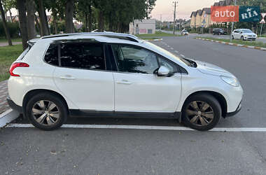 Внедорожник / Кроссовер Peugeot 2008 2014 в Киеве