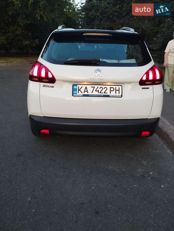 Позашляховик / Кросовер Peugeot 2008 2017 в Києві