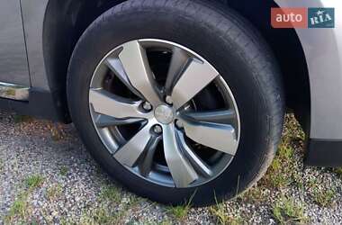 Внедорожник / Кроссовер Peugeot 2008 2014 в 