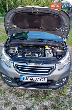 Внедорожник / Кроссовер Peugeot 2008 2014 в 
