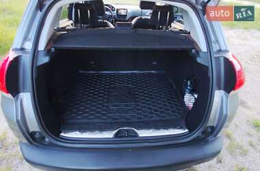 Внедорожник / Кроссовер Peugeot 2008 2014 в 