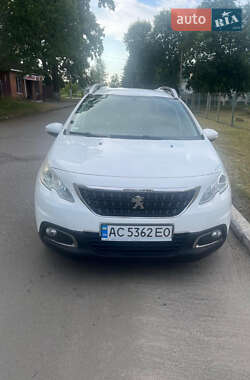 Внедорожник / Кроссовер Peugeot 2008 2016 в Луцке