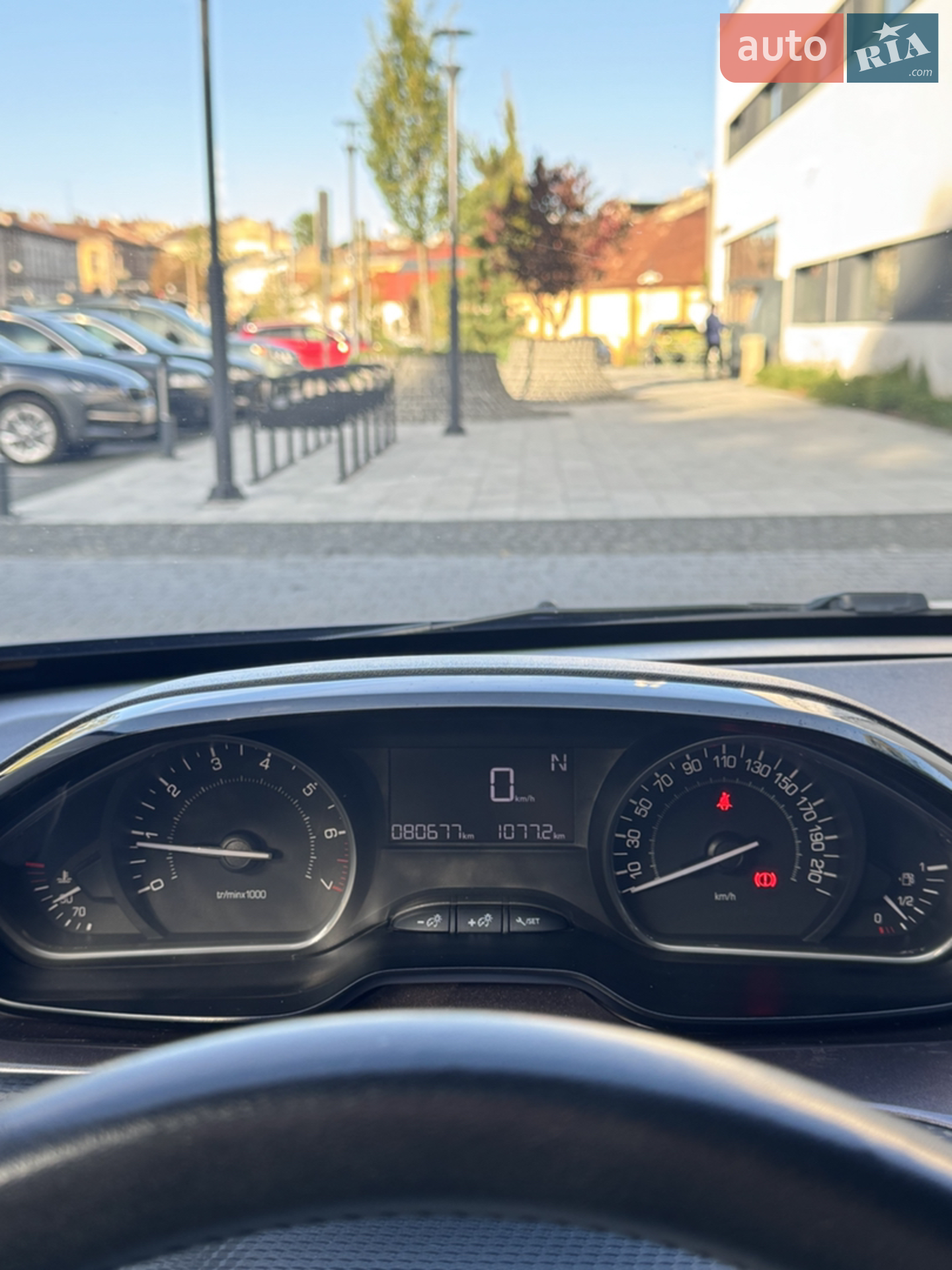 2015 Peugeot 2008 - мініатюра 11