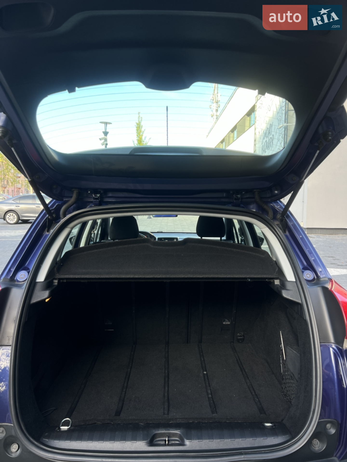 2015 Peugeot 2008 - мініатюра 16