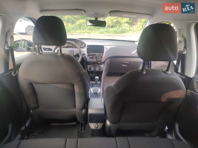 Позашляховик / Кросовер Peugeot 2008 2014 в Києві