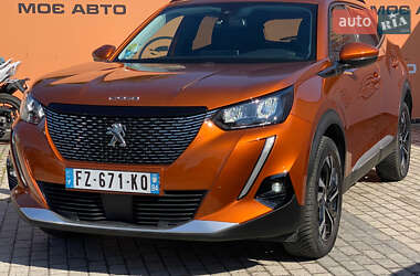 Внедорожник / Кроссовер Peugeot 2008 2021 в 
