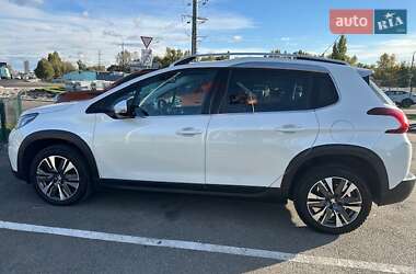 Позашляховик / Кросовер Peugeot 2008 2017 в Києві