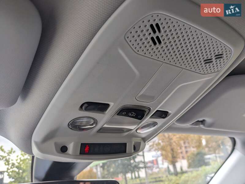 Внедорожник / Кроссовер Peugeot 2008 2020 в Ровно фото 17 Внедорожник / Кроссовер Peugeot 2008 2020 в Ровно