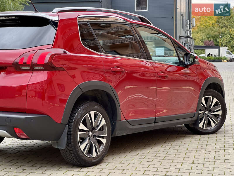 Внедорожник / Кроссовер Peugeot 2008 2018 в Ужгороде фото 13 Внедорожник / Кроссовер Peugeot 2008 2018 в Ужгороде