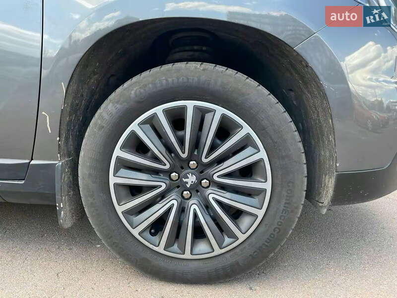 Внедорожник / Кроссовер Peugeot 2008 2019 в Киеве фото 7 Внедорожник / Кроссовер Peugeot 2008 2019 в Киеве