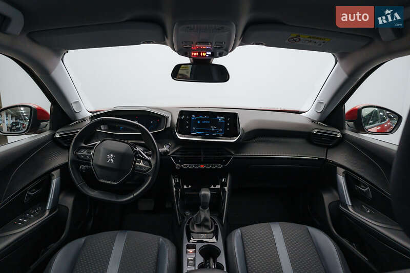 Внедорожник / Кроссовер Peugeot 2008 2020 в Киеве фото 5 Внедорожник / Кроссовер Peugeot 2008 2020 в Киеве