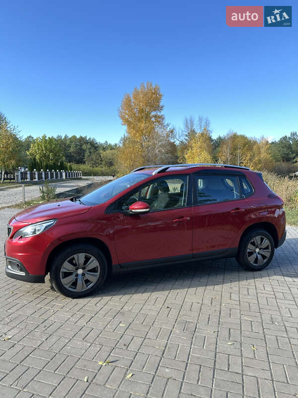 Внедорожник / Кроссовер Peugeot 2008 2018 в Киеве