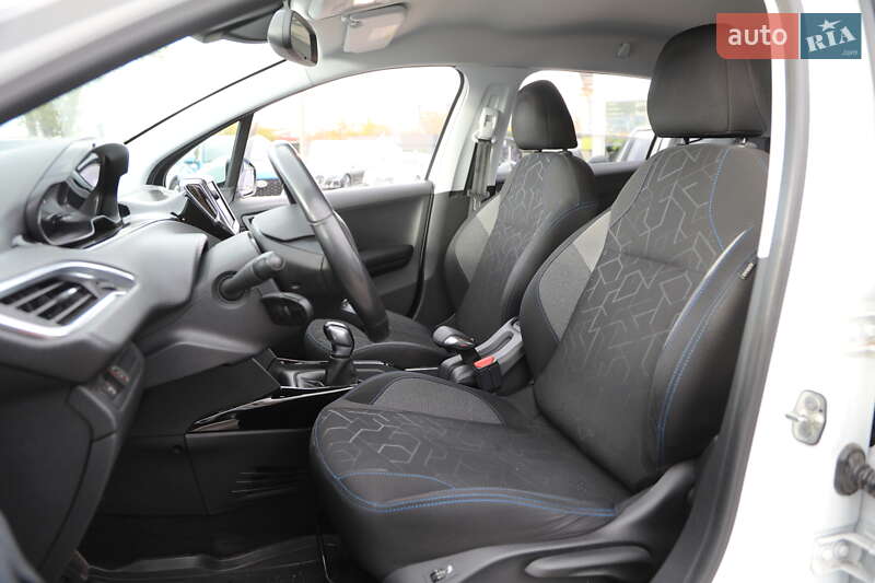 Внедорожник / Кроссовер Peugeot 2008 2019 в Харькове фото 7 Внедорожник / Кроссовер Peugeot 2008 2019 в Харькове