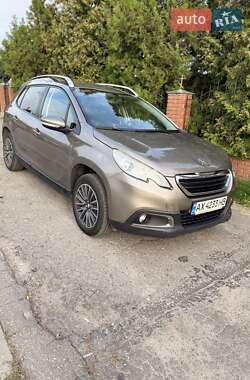 Внедорожник / Кроссовер Peugeot 2008 2014 в Южном