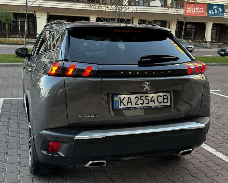 Внедорожник / Кроссовер Peugeot 2008 2021 в Киеве