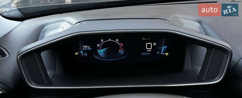 Внедорожник / Кроссовер Peugeot 2008 2021 в Киеве