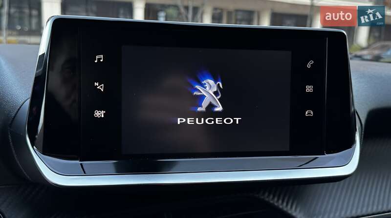 Внедорожник / Кроссовер Peugeot 2008 2021 в Киеве