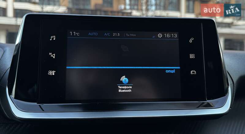 Внедорожник / Кроссовер Peugeot 2008 2021 в Киеве