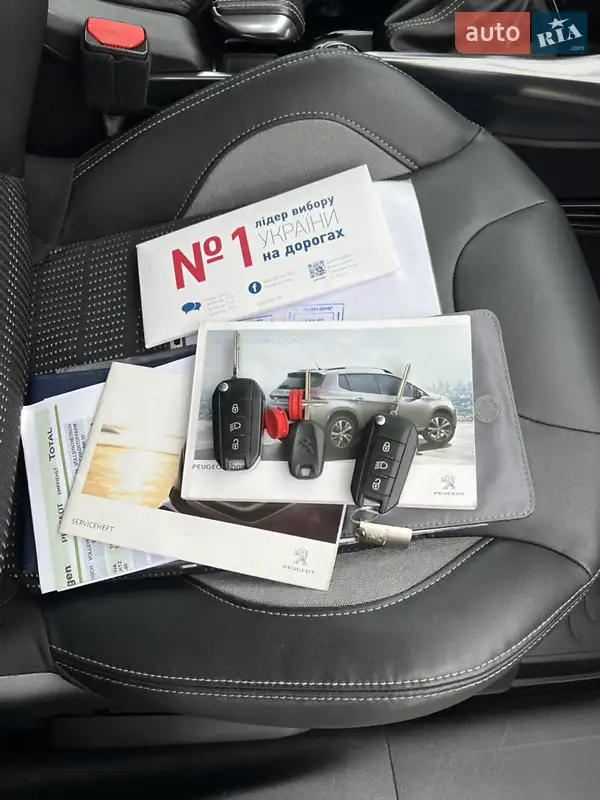 Внедорожник / Кроссовер Peugeot 2008 2013 в Бердичеве документ