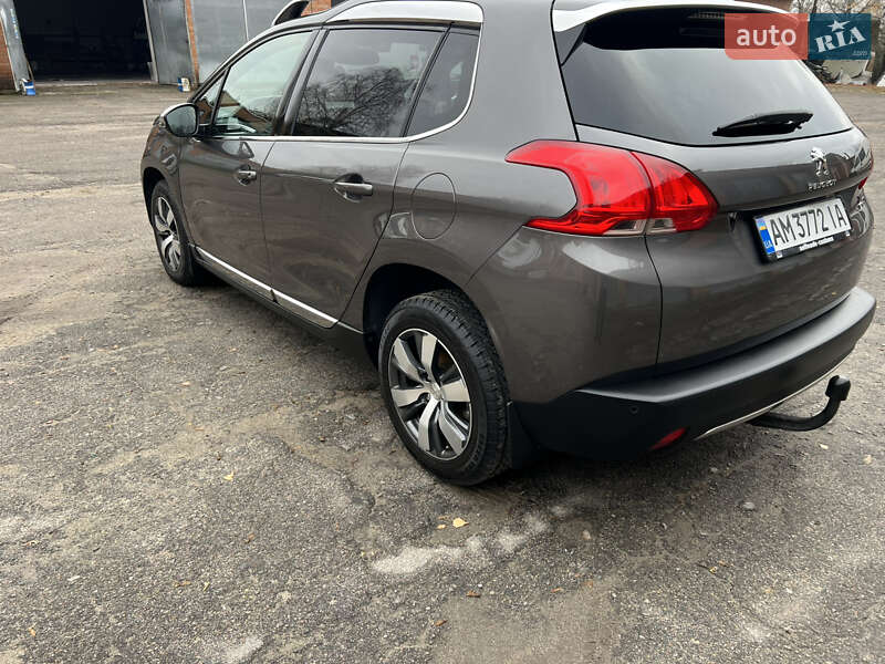 Внедорожник / Кроссовер Peugeot 2008 2013 в Бердичеве