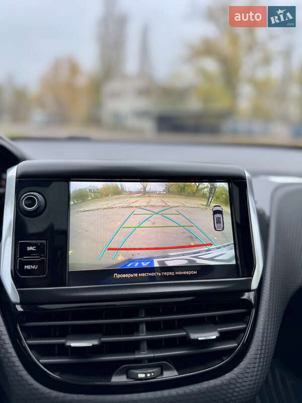 Внедорожник / Кроссовер Peugeot 2008 2017 в Николаеве