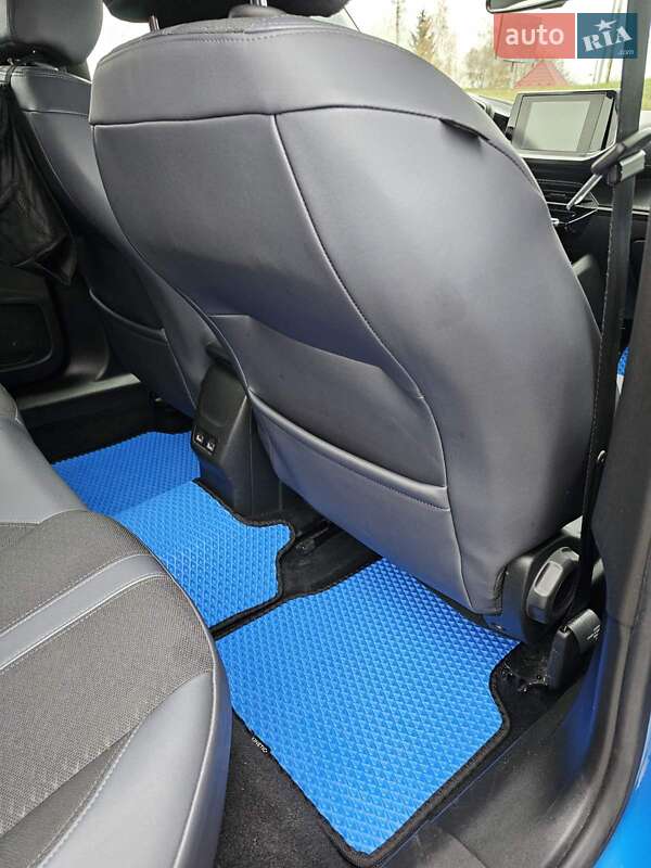 Позашляховик / Кросовер Peugeot 2008 2020 в Стрию