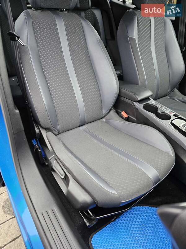 Позашляховик / Кросовер Peugeot 2008 2020 в Стрию