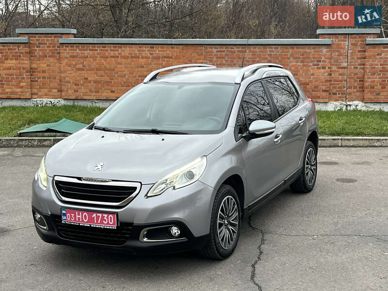 Внедорожник / Кроссовер Peugeot 2008 2015 в Дрогобыче