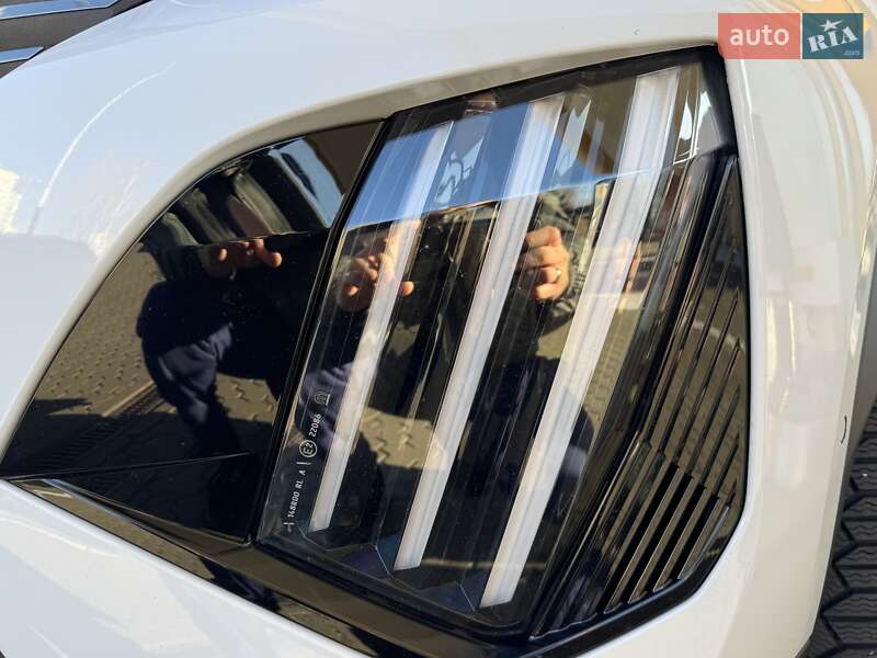 Внедорожник / Кроссовер Peugeot 2008 2023 в Киеве