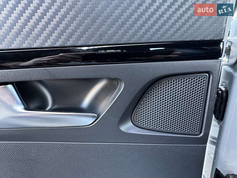 Внедорожник / Кроссовер Peugeot 2008 2023 в Киеве