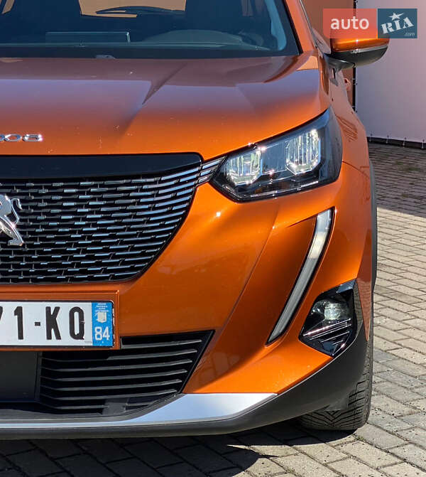 Внедорожник / Кроссовер Peugeot 2008 2021 в Ровно