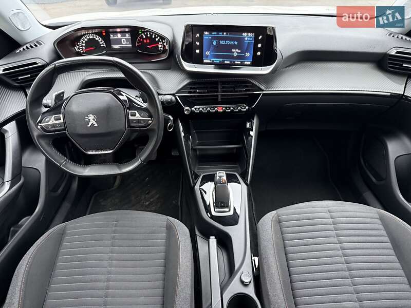 Позашляховик / Кросовер Peugeot 2008 2021 в Одесі