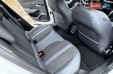 Внедорожник / Кроссовер Peugeot 2008 2020 в Киеве