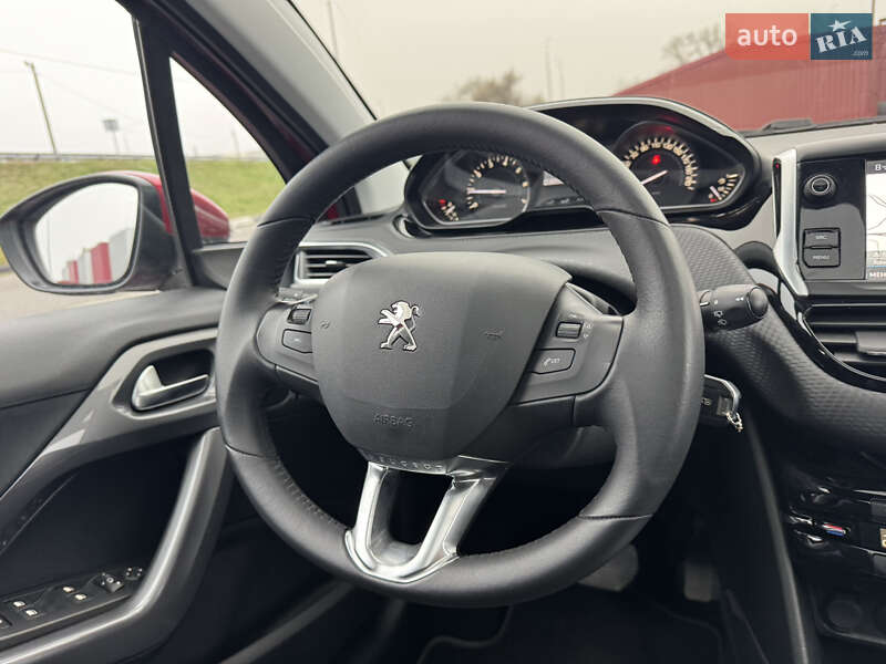 Внедорожник / Кроссовер Peugeot 2008 2018 в Киеве фото 29 Внедорожник / Кроссовер Peugeot 2008 2018 в Киеве