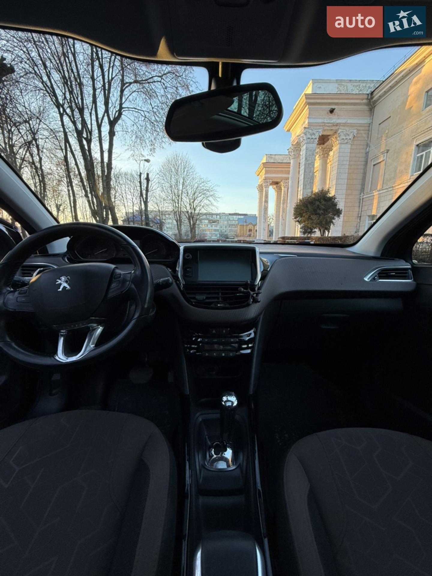 2015 Peugeot 2008 - мініатюра 14