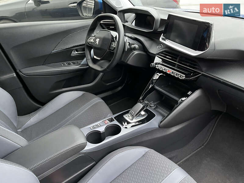 Позашляховик / Кросовер Peugeot 2008 2021 в Києві