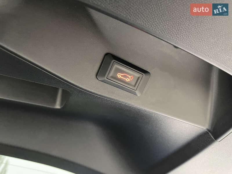 Позашляховик / Кросовер Peugeot 2008 2021 в Києві