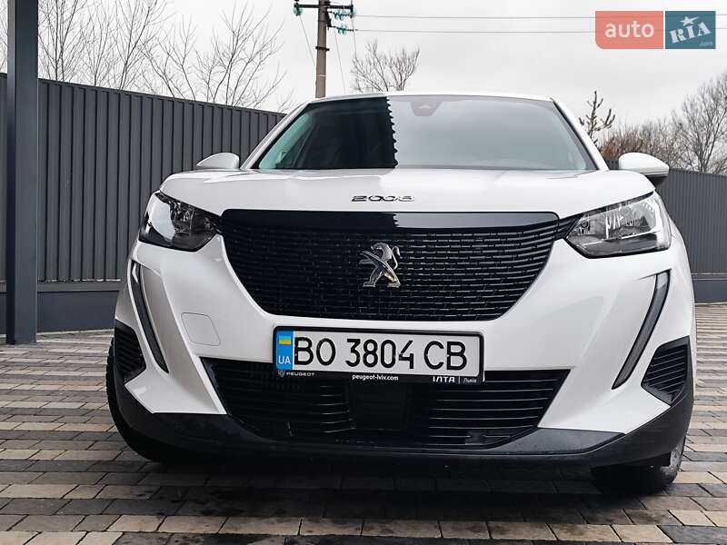 Позашляховик / Кросовер Peugeot 2008 2020 в Львові
