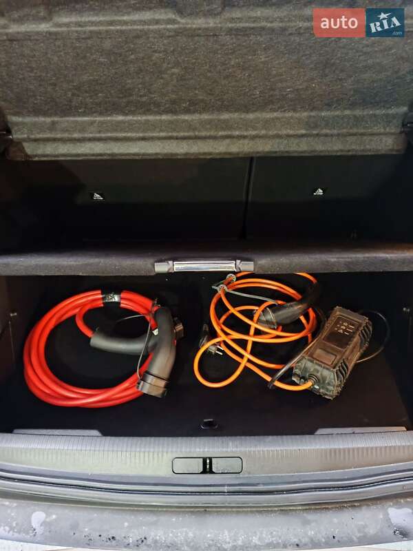 Позашляховик / Кросовер Peugeot 2008 2020 в Полтаві