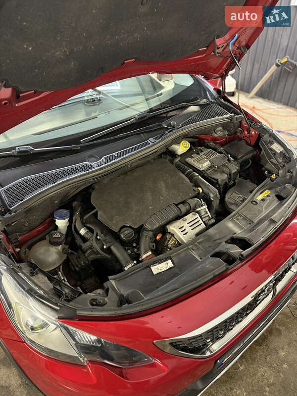 Позашляховик / Кросовер Peugeot 2008 2018 в Києві