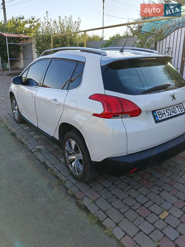 Внедорожник / Кроссовер Peugeot 2008 2015 в Одессе