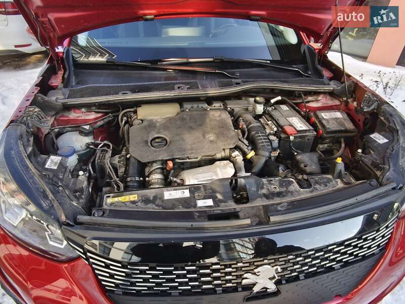 Внедорожник / Кроссовер Peugeot 2008 2020 в Луцке