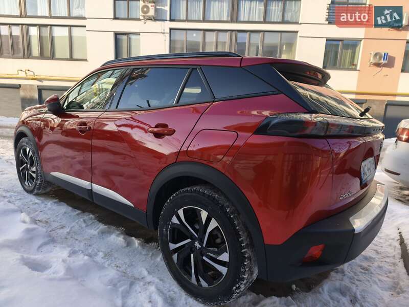 Внедорожник / Кроссовер Peugeot 2008 2020 в Луцке
