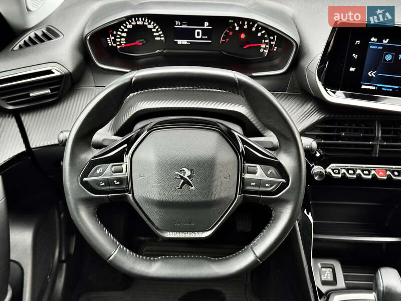 Внедорожник / Кроссовер Peugeot 2008 2021 в Киеве