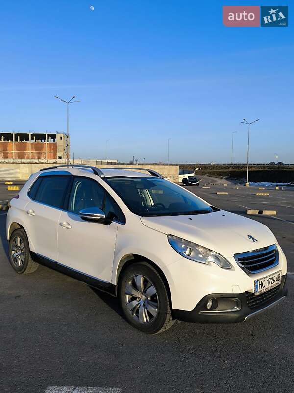 Внедорожник / Кроссовер Peugeot 2008 2014 в Львове