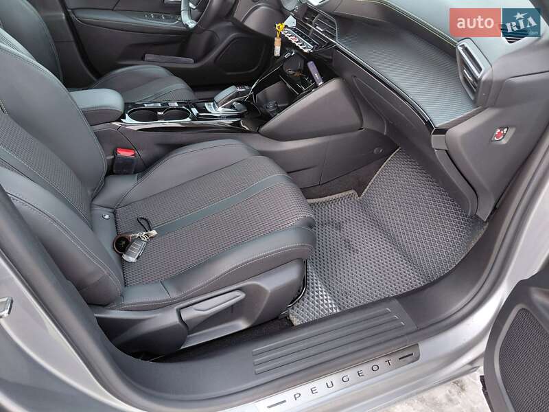 Внедорожник / Кроссовер Peugeot 2008 2021 в Шостке