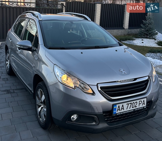 Внедорожник / Кроссовер Peugeot 2008 2016 в Шепетовке