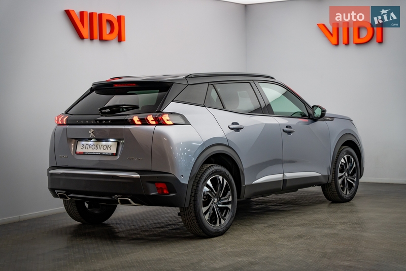 Внедорожник / Кроссовер Peugeot 2008 2020 в Киеве