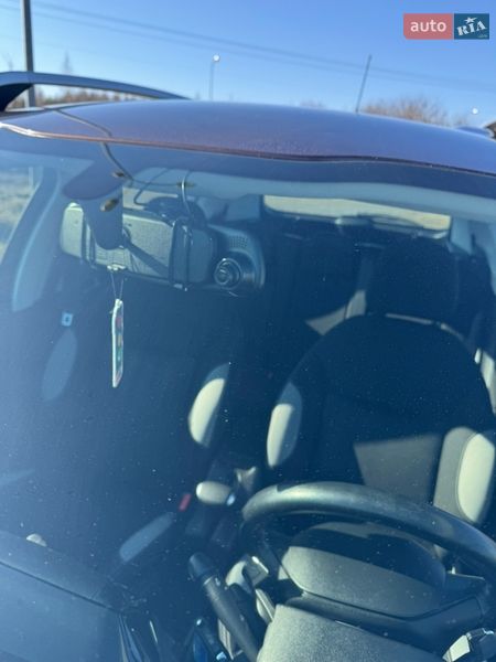 Позашляховик / Кросовер Peugeot 2008 2013 в Львові